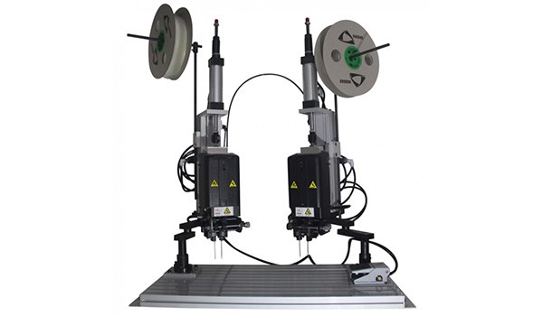 自动胶钉机怎么操作？